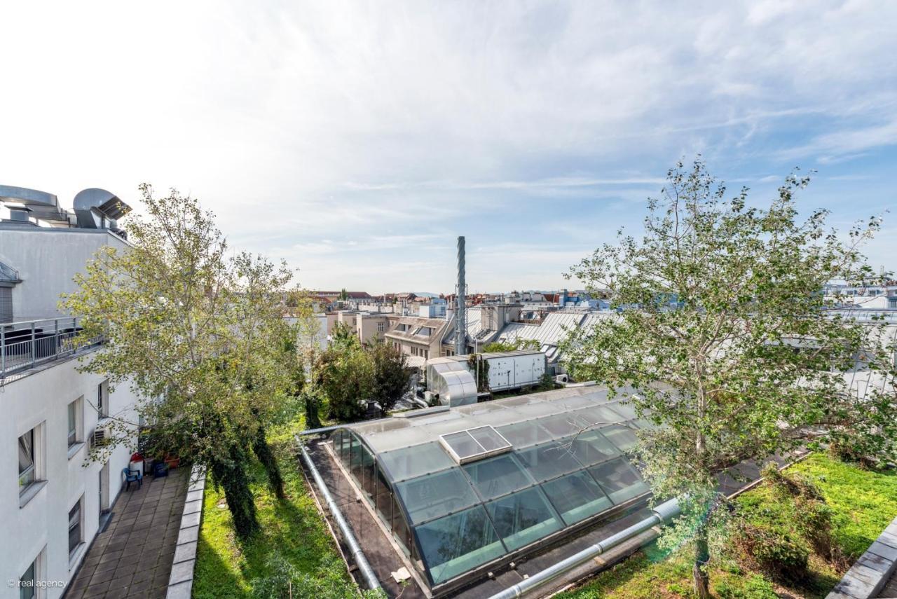 Bernhards Apartment Stadthalle - Klima & Terrasse Wenen Buitenkant foto